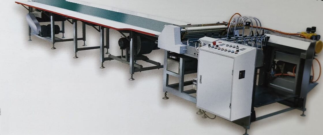 真空吸入給紙式アイスクリーム紙コップ製造機、機械重量1500kg、安定した生産量