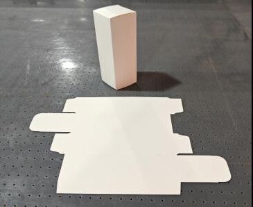 LY-RK03-1113 切断厚さ50mmと精度±0.05mmの非金属柔軟性材料切断機