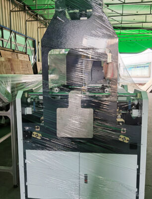 紙製品とギフトボックスのためのダブルサーボ制御インテリジェント硬いボックス形成マシン